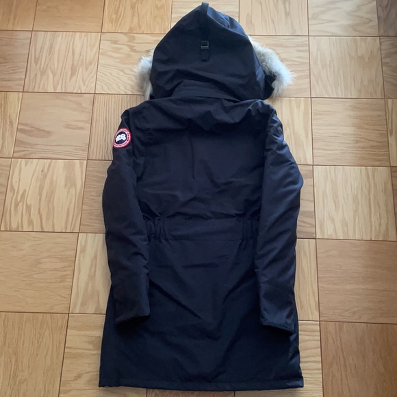 Canada Goose Trillium Parka with Fur Hood - Picture 2 of 4